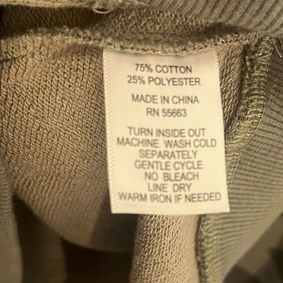 Cynthia Rowley Camo Sweatshirt Green Black Size Small - Picture 10 of 10